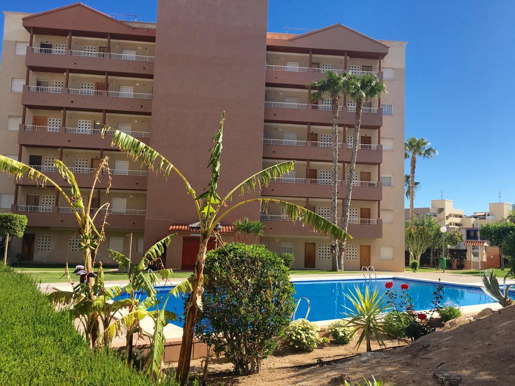 Apartamentos Arenales Del Sol II Екстериор снимка